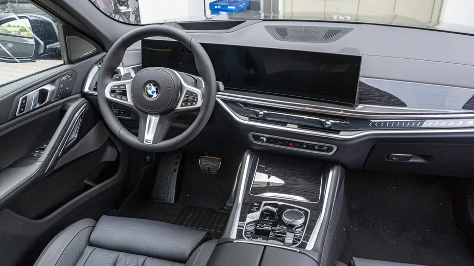 BMW X6 -