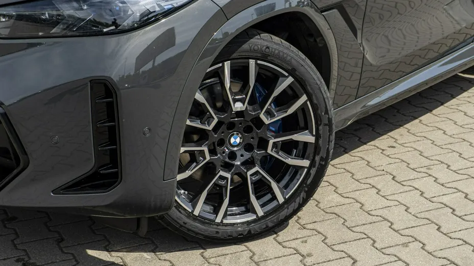 BMW X6 -