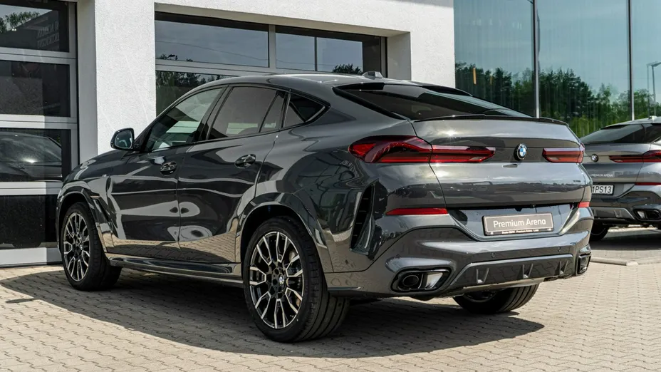 BMW X6 -
