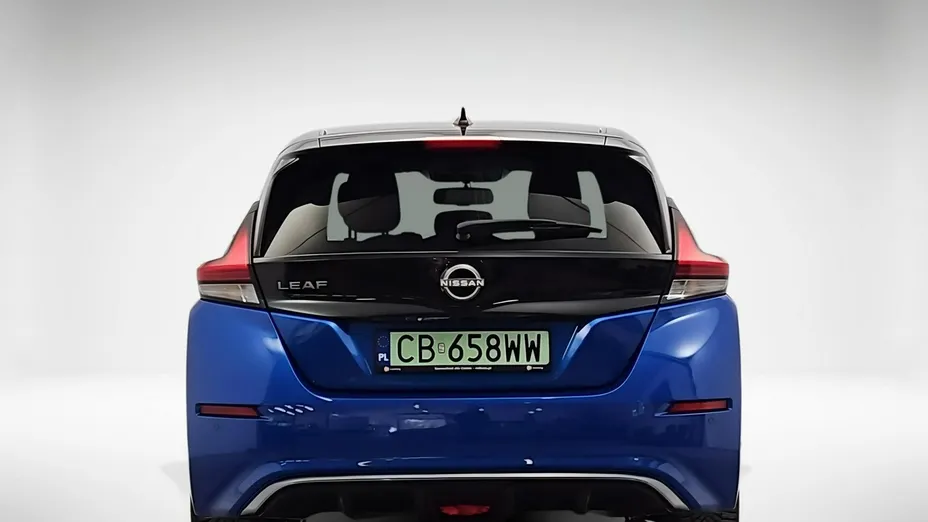 NISSAN Leaf -