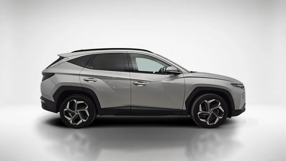 HYUNDAI Tucson -