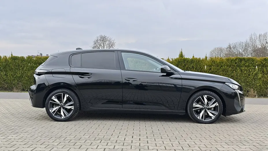 PEUGEOT 308 -