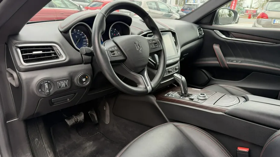 MASERATI Ghibli -