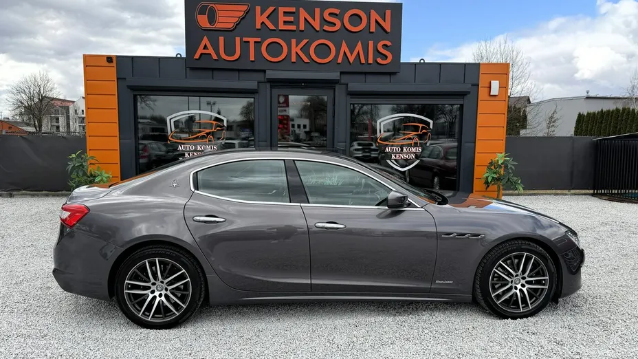 MASERATI Ghibli -