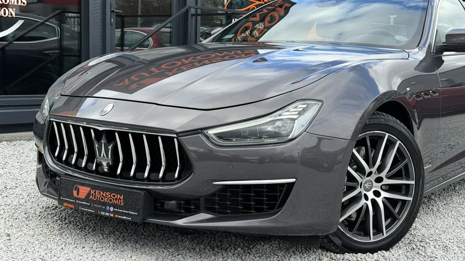 MASERATI Ghibli -