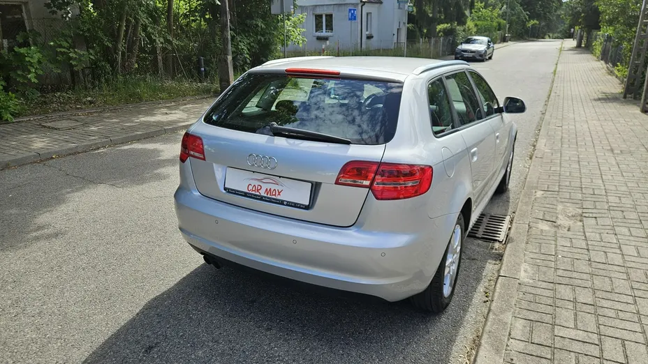 AUDI A3 Sportback -