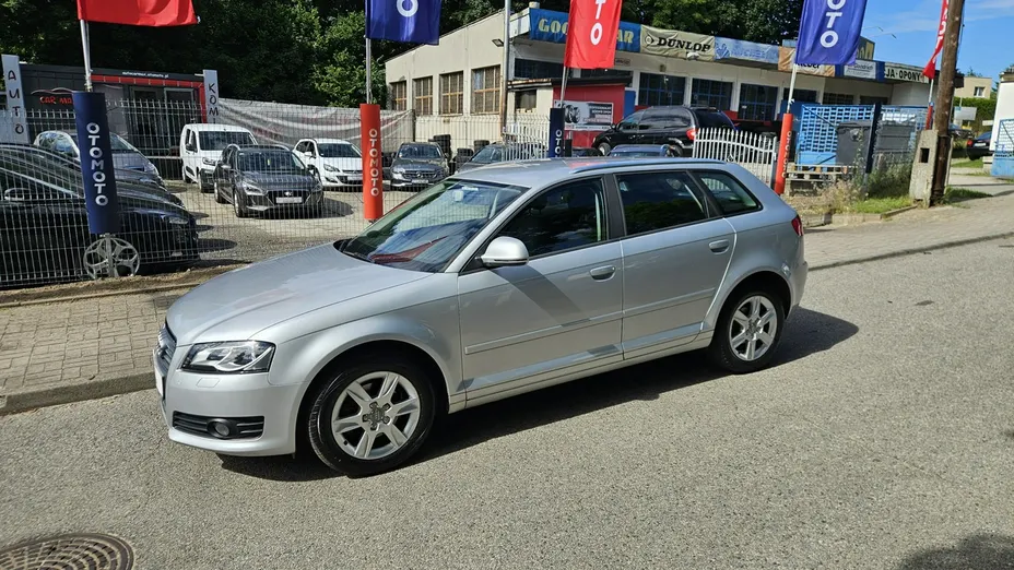 AUDI A3 Sportback -