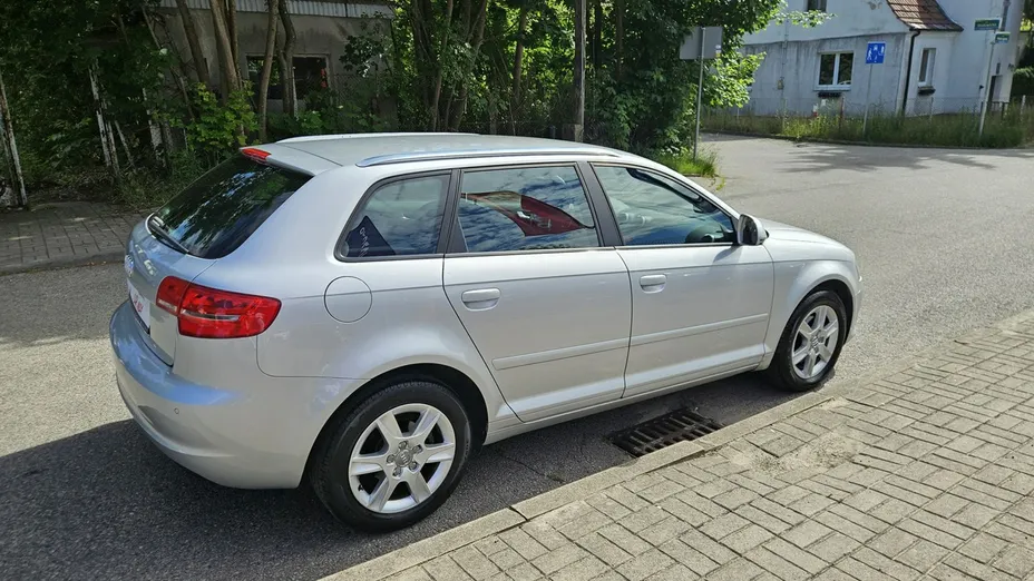 AUDI A3 Sportback -