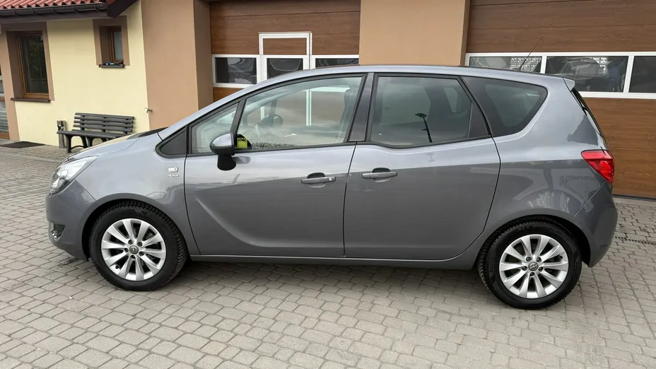 OPEL Meriva -