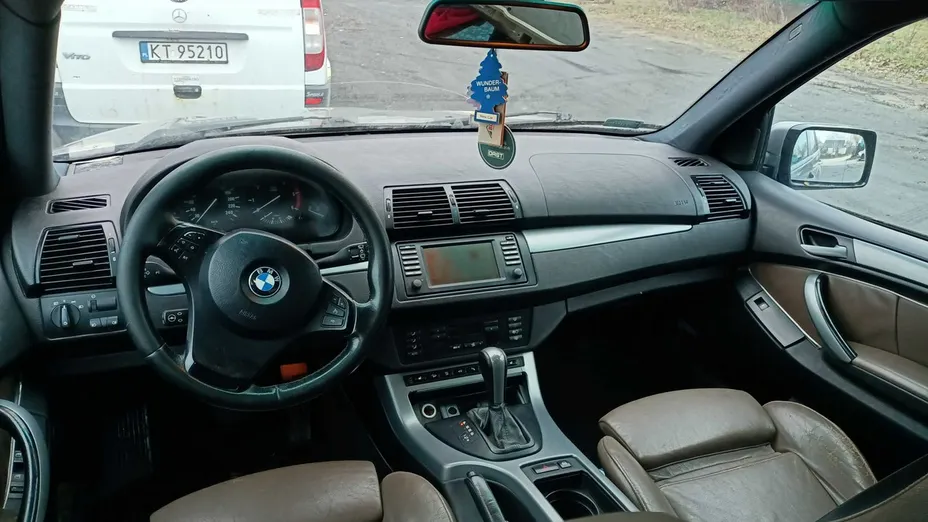 BMW X5 -