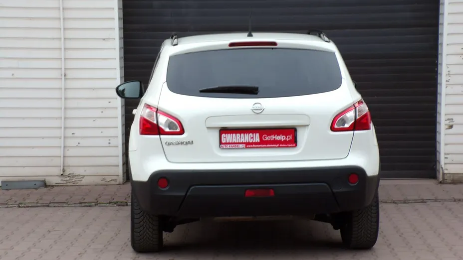 NISSAN Qashqai -