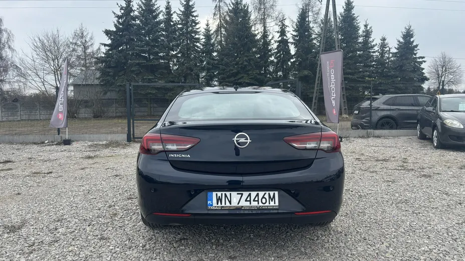 OPEL Insignia -