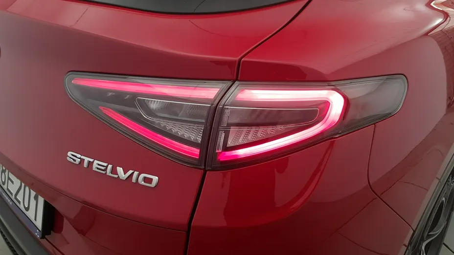 ALFA ROMEO Stelvio -