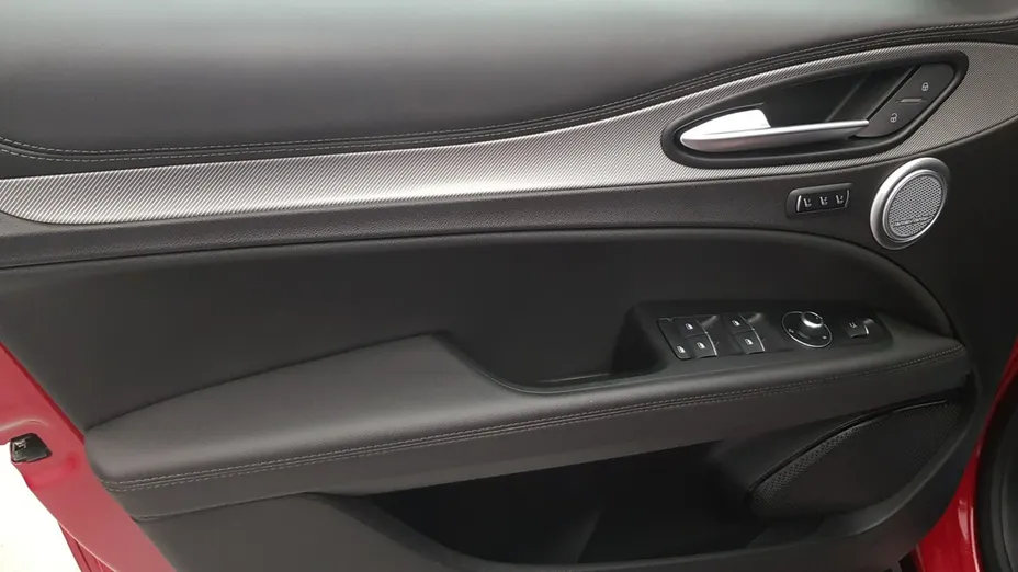 ALFA ROMEO Stelvio -