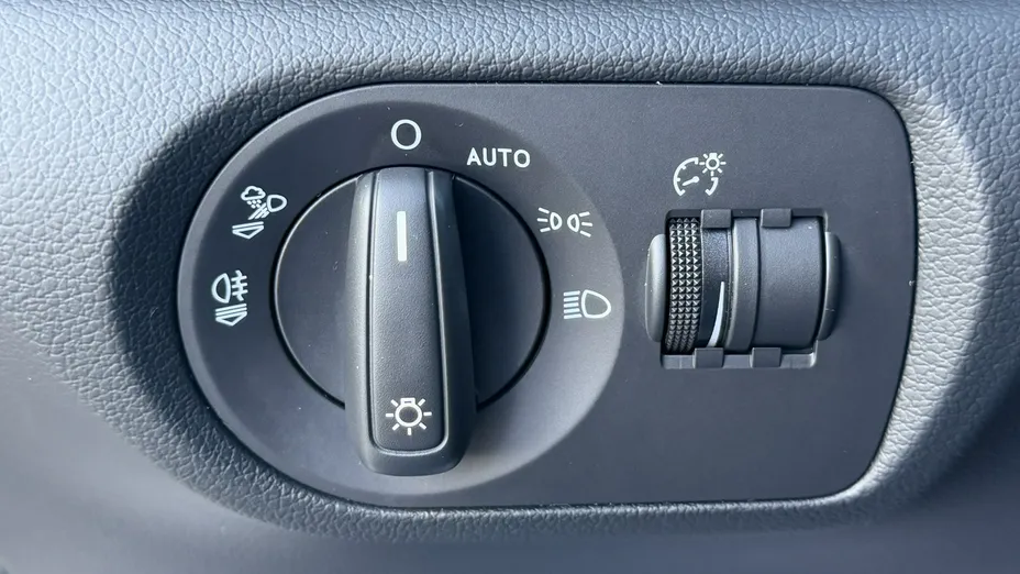 AUDI Q3 -