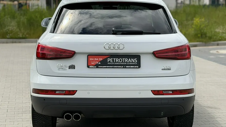 AUDI Q3 -