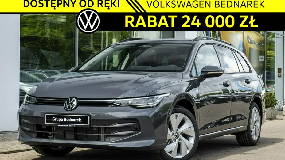 VOLKSWAGEN Golf -