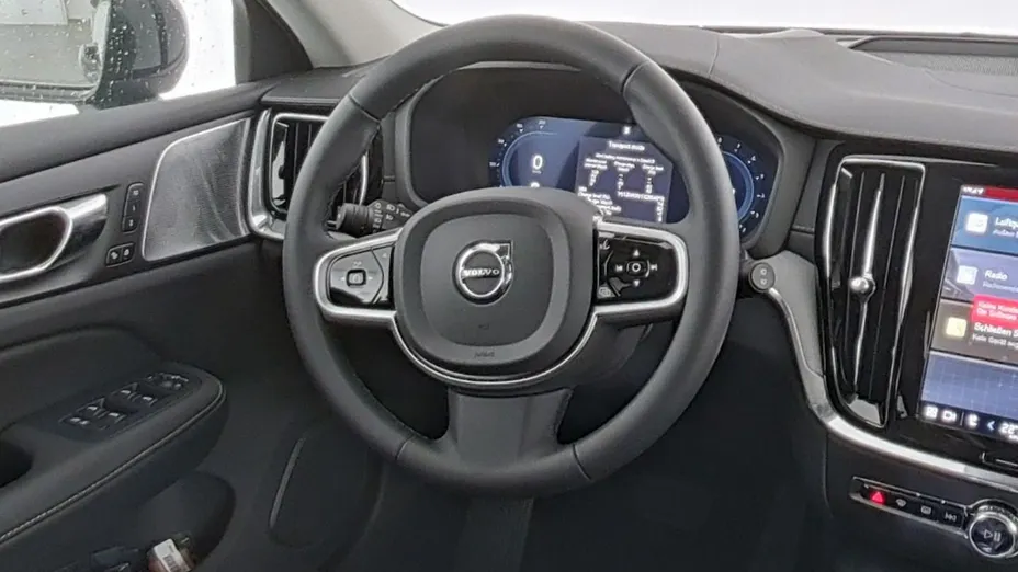 VOLVO V60 -