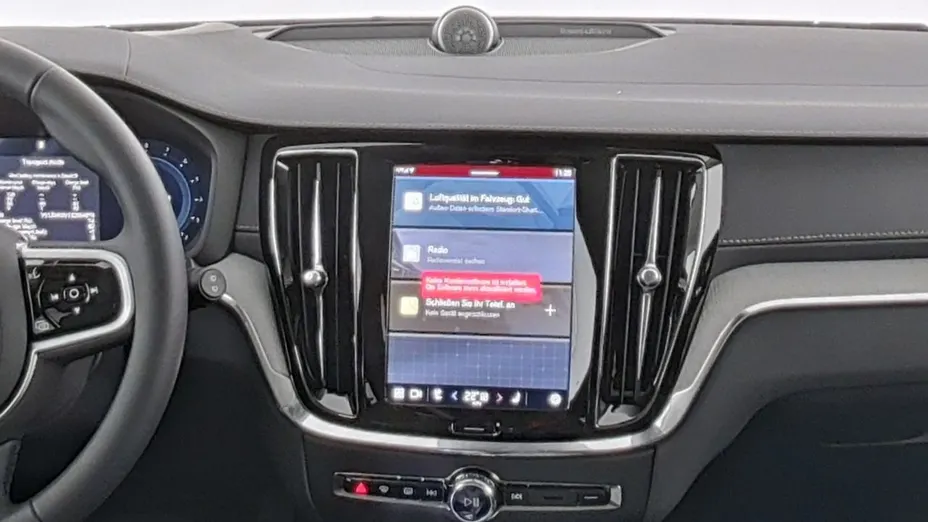 VOLVO V60 -