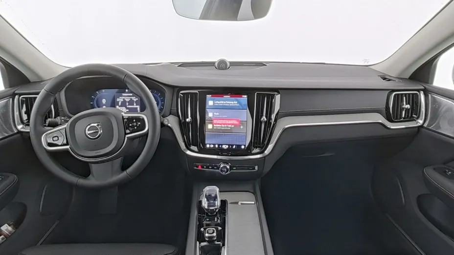 VOLVO V60 -