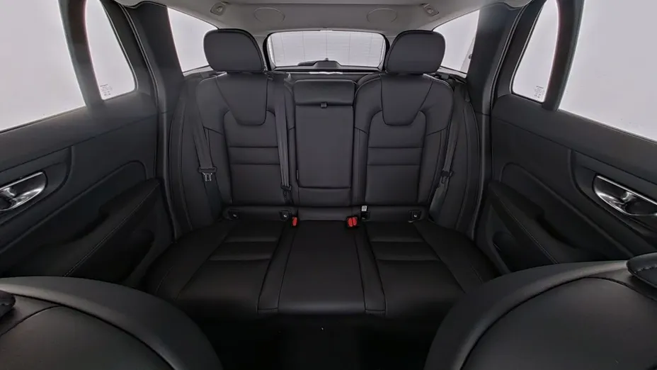 VOLVO V60 -