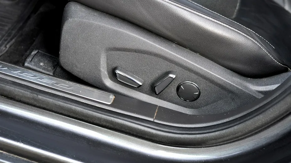 FORD Mondeo -