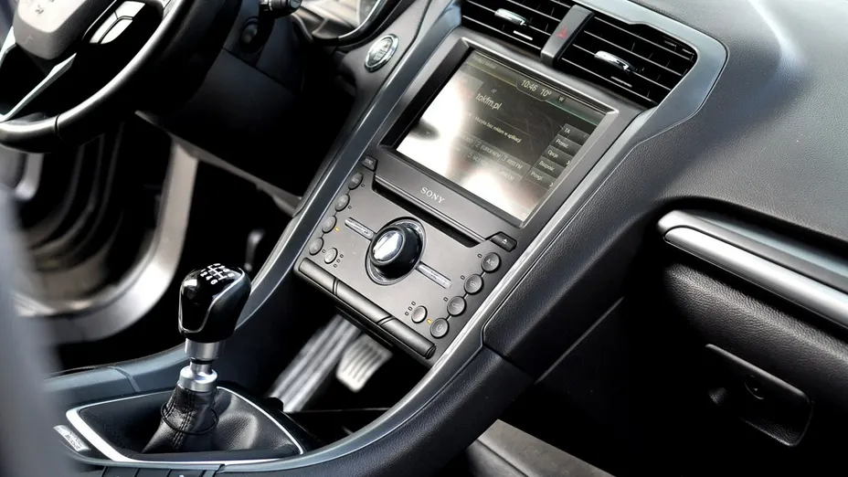 FORD Mondeo -