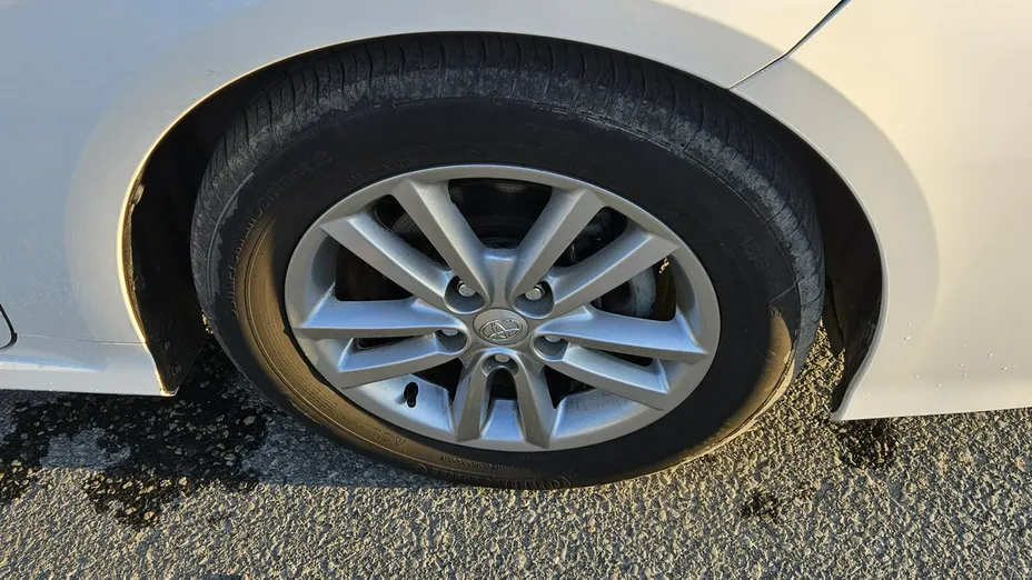 TOYOTA Corolla -