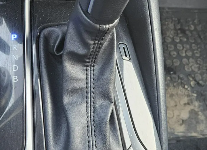 TOYOTA Corolla -