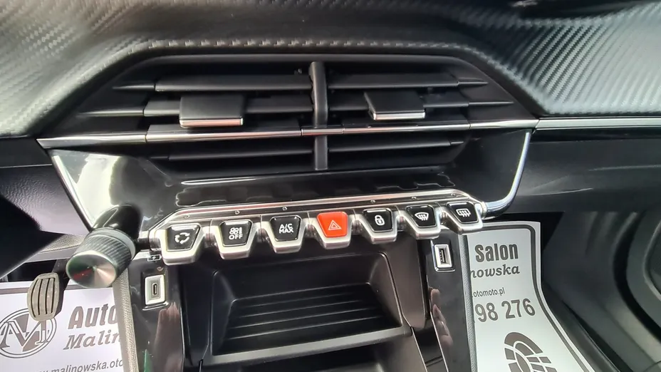 PEUGEOT 2008 -
