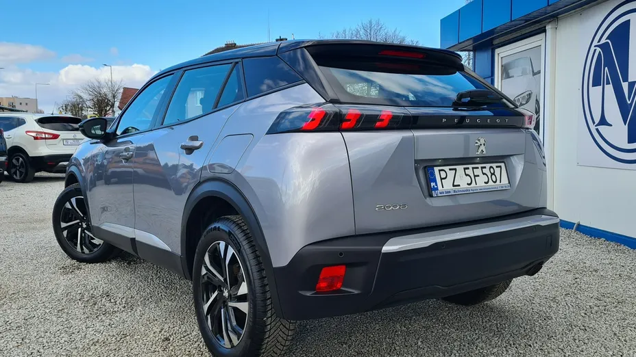 PEUGEOT 2008 -