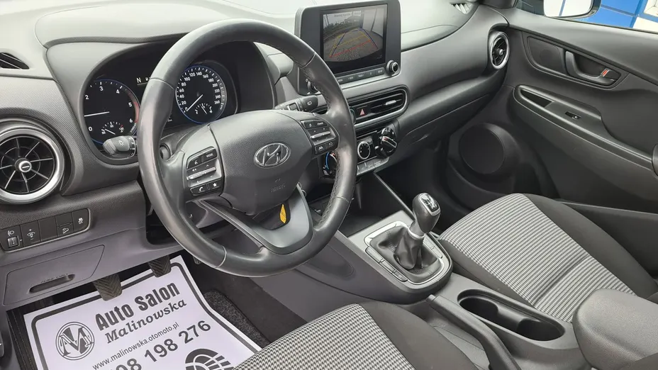 HYUNDAI Kona -