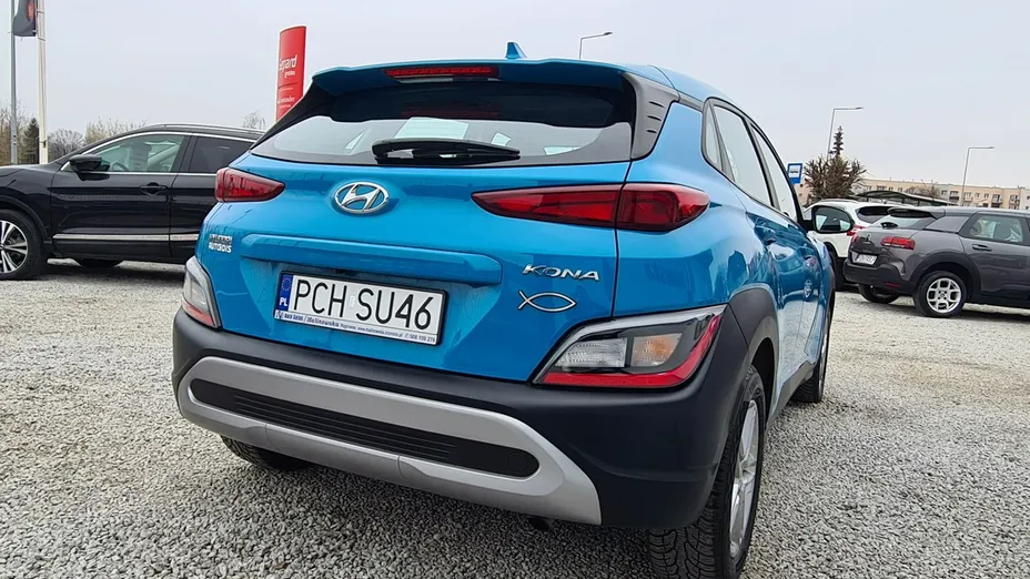 HYUNDAI Kona -