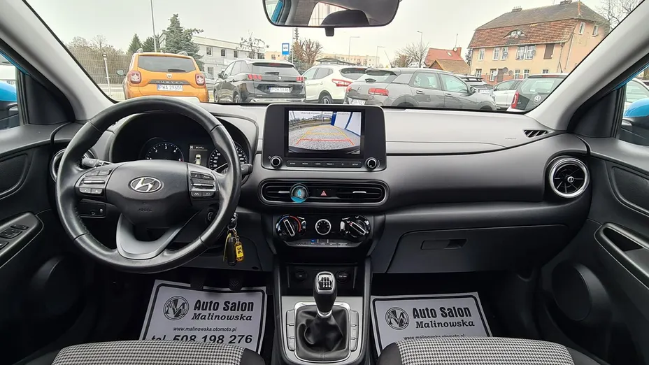 HYUNDAI Kona -