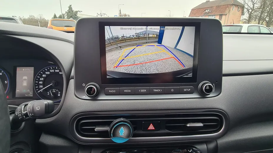 HYUNDAI Kona -