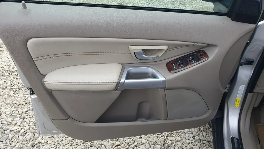 VOLVO XC90 -