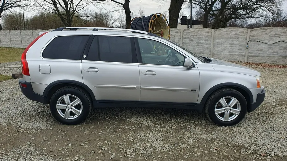 VOLVO XC90 -