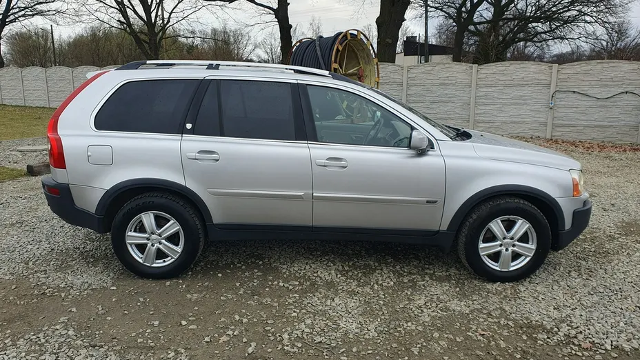 VOLVO XC90 -