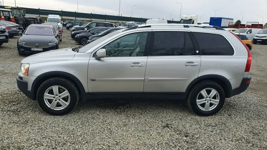 VOLVO XC90 -