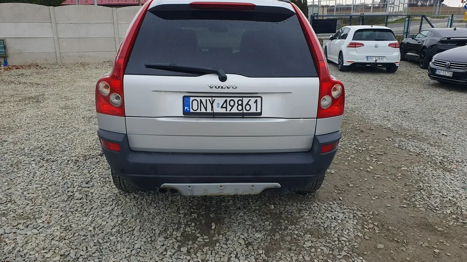 VOLVO XC90 -