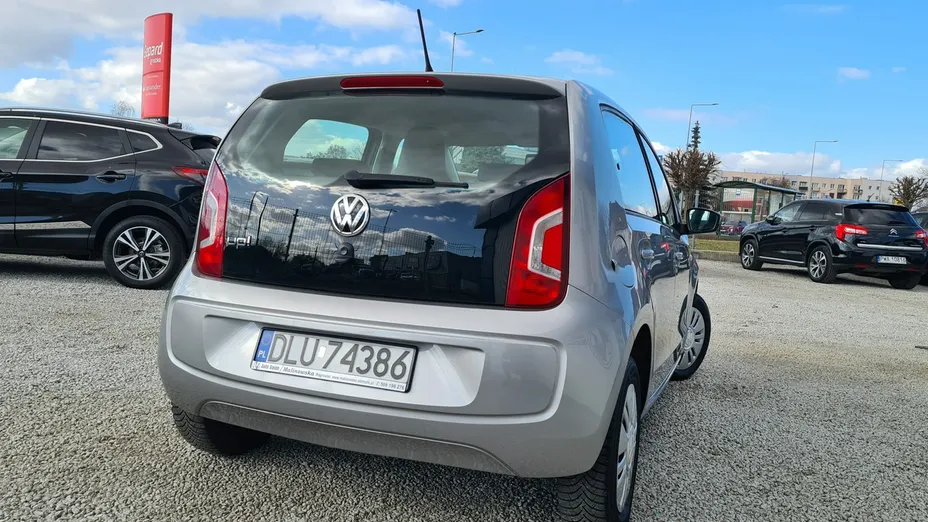 VOLKSWAGEN up! -