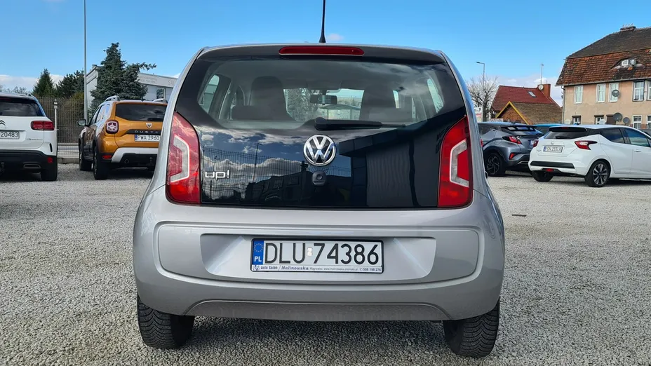 VOLKSWAGEN up! -