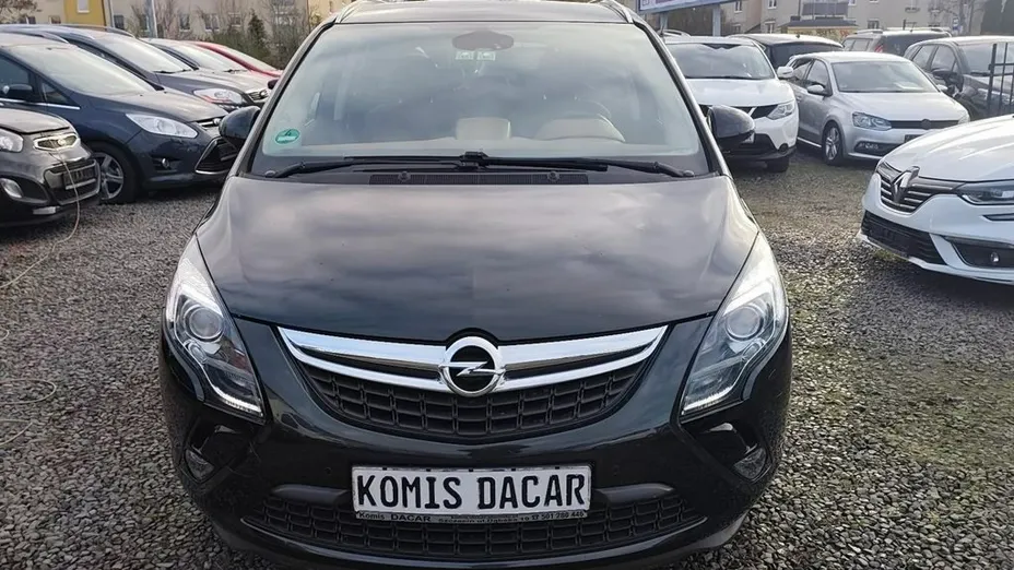 OPEL Zafira -