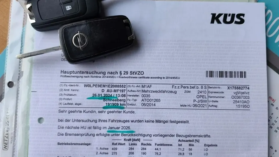 OPEL Zafira -