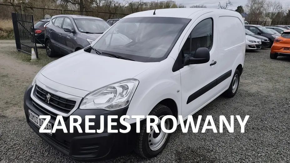 PEUGEOT Partner -