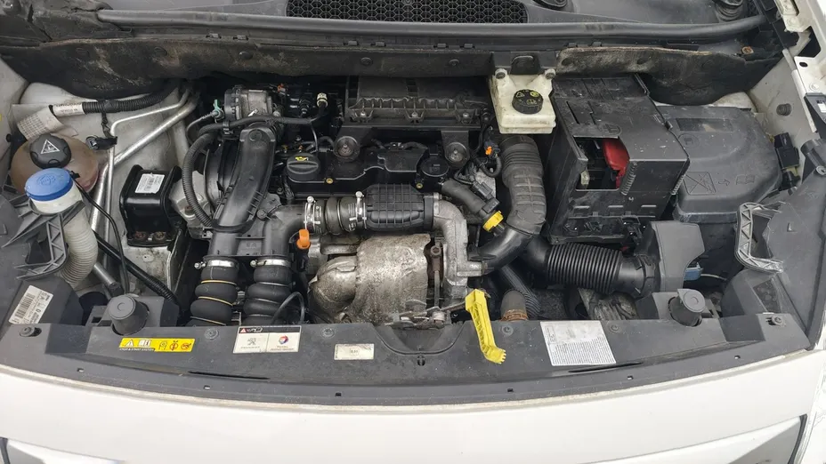PEUGEOT Partner -