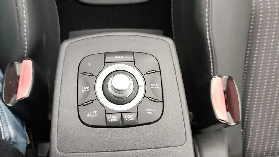 RENAULT Grand Scenic -
