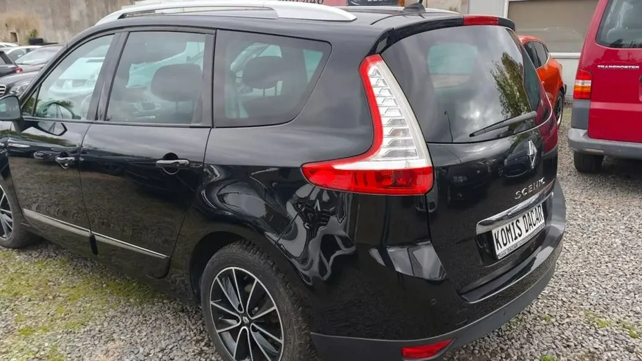 RENAULT Grand Scenic -