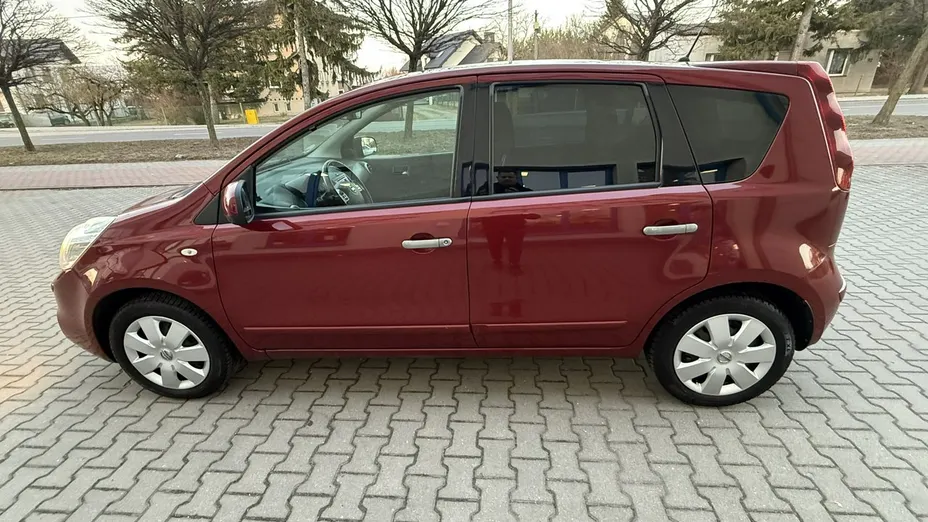 NISSAN Note -
