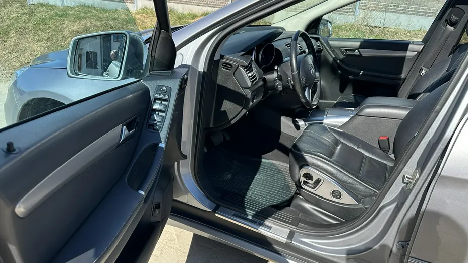 MERCEDES-BENZ R Klasa -